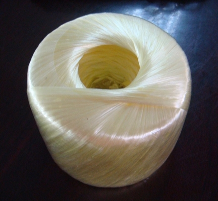 Plastic Packaging PP Raffia String , 80g Flat Film Raffia String Baler Twine